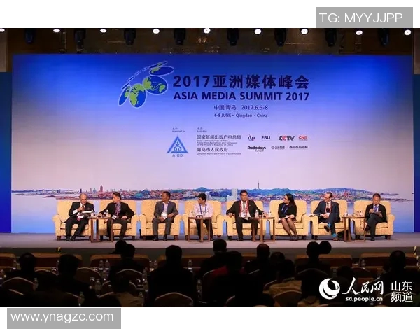 推动全球合作与和平发展：新时代外交战略与国际关系新格局